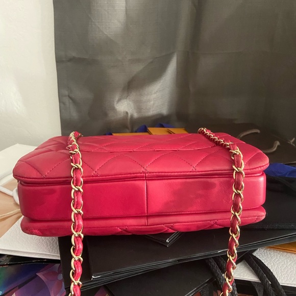🩷🩷Chanel Pink W/Gold hardware Small Trendy Top Handle Bag - Picture 4 of 16
